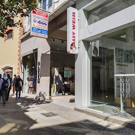 Central Stay Kavala Α Eksteriør bilde